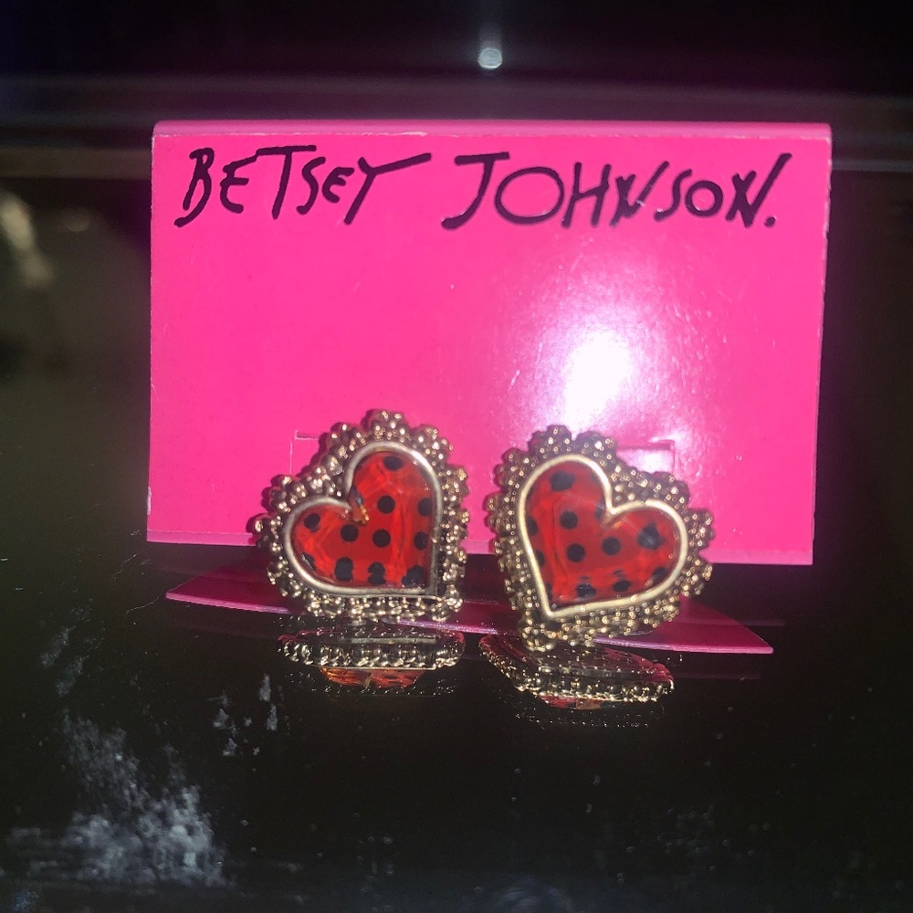 Betsey Johnson heart ❤️ shape earrings